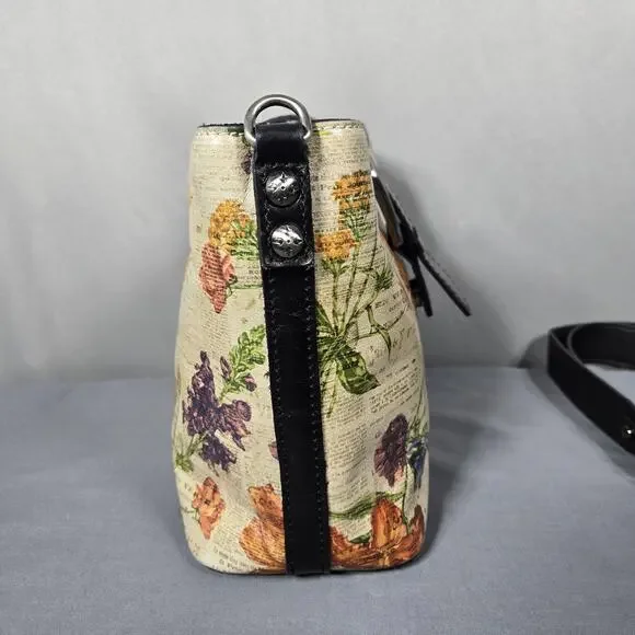 Patricia Nash Leather Crossbody Bag Floral Newspaper Print Buckle Front Zip - Picture 3 of 13